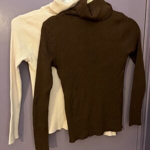 Women's Ribbed Turtleneck Sweater - Cream and Brown